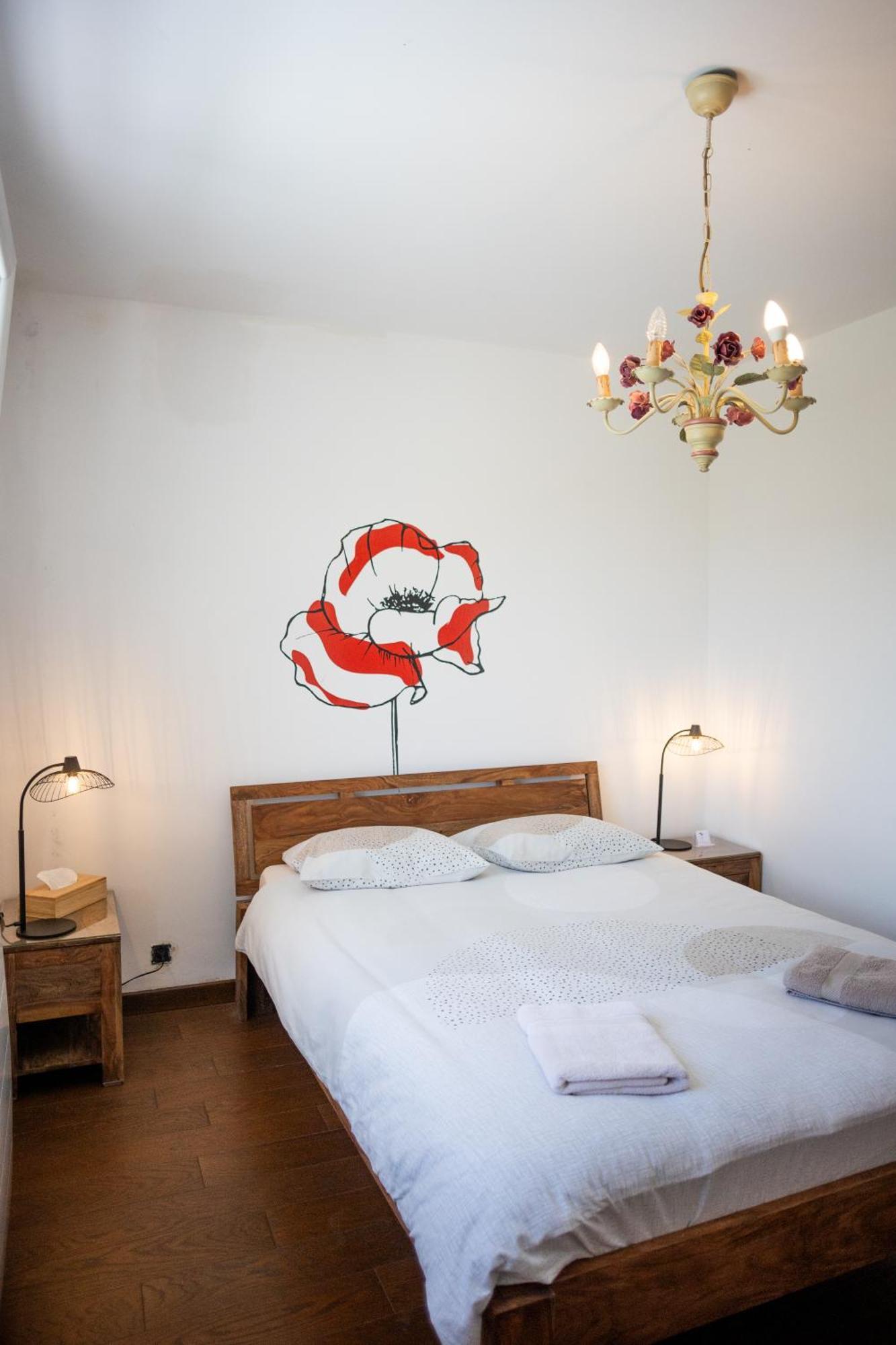 Aux Coquelicots Sauvages Hotel Pont-Saint-Martin ภายนอก รูปภาพ
